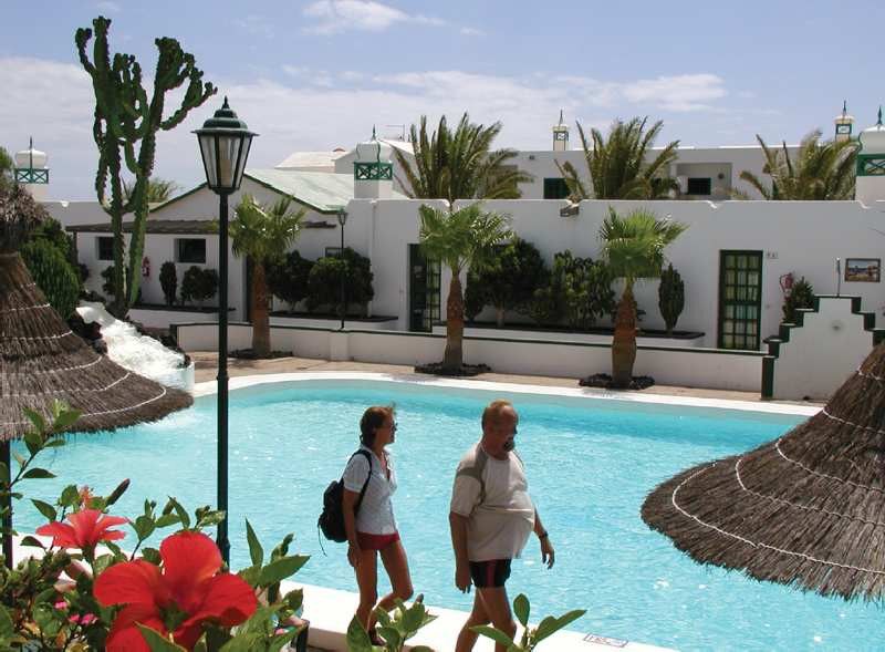 Las Marinas Apartamentos Tías Esterno foto